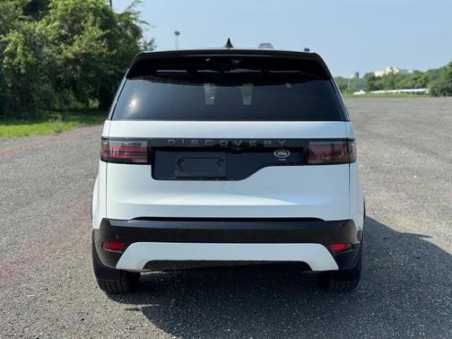 2023 Land Rover Discovery P360 S R-Dynamic