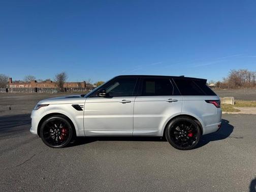 2022 Land Rover Range Rover Sport HST