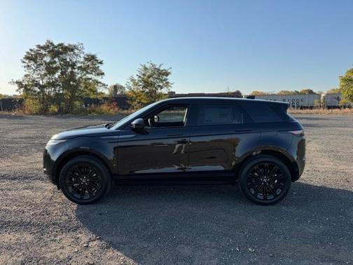 2025 Land Rover Range Rover Evoque Core S