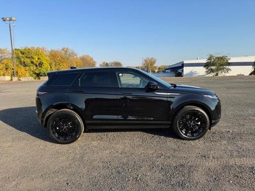 2025 Land Rover Range Rover Evoque Core S