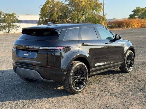 2025 Land Rover Range Rover Evoque Core S