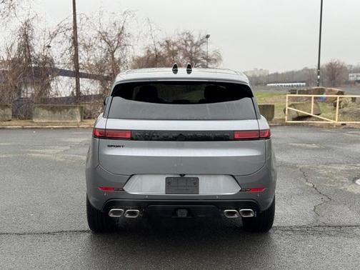 2025 Land Rover Range Rover Sport P530 Dynamic SE