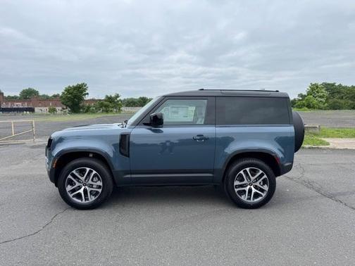 2025 Land Rover Defender P300 S