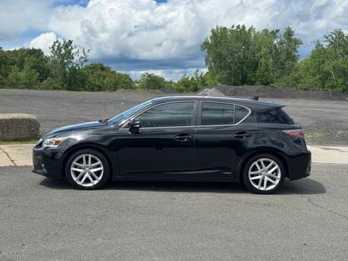 2016 Lexus CT 200h Base
