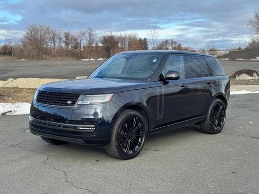 2026 Land Rover Range Rover P400 SE