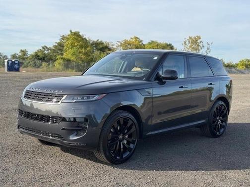 2025 Land Rover Range Rover Sport P360 SE