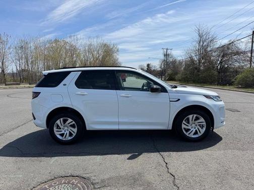 2022 Land Rover Discovery Sport R-Dynamic S
