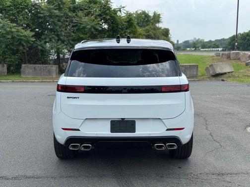 2025 Land Rover Range Rover Sport P530 Dynamic SE