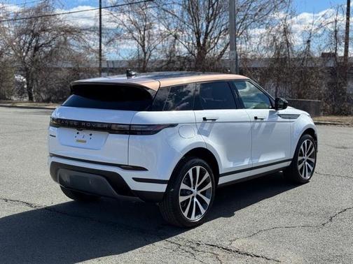 2026 Land Rover Range Rover Evoque Core S
