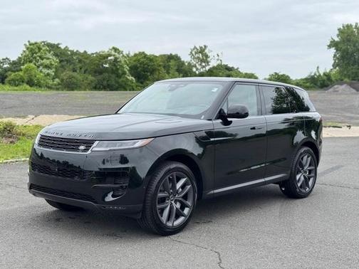 2025 Land Rover Range Rover Sport P360 SE