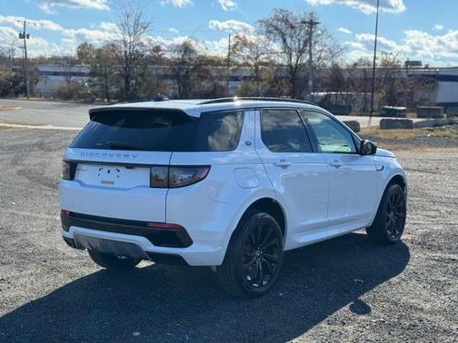 2025 Land Rover Discovery Sport S