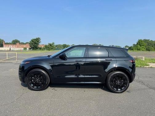 2024 Land Rover Range Rover Evoque Dynamic SE