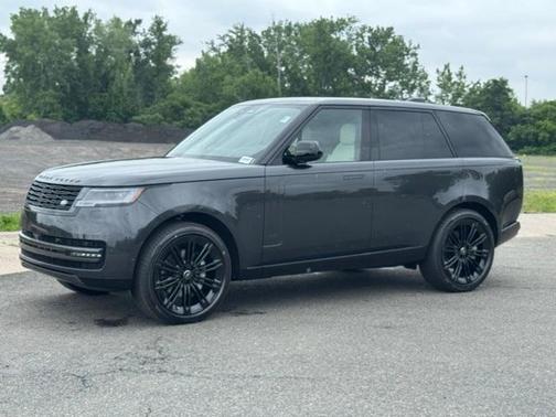 2025 Land Rover Range Rover P400 SE