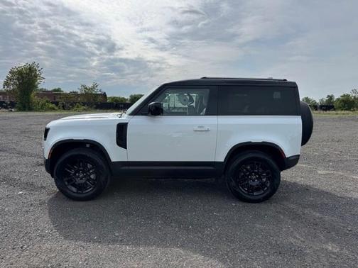 2025 Land Rover Defender P300 S