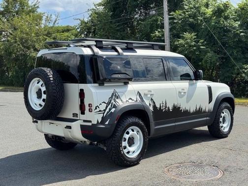 2024 Land Rover Defender P300