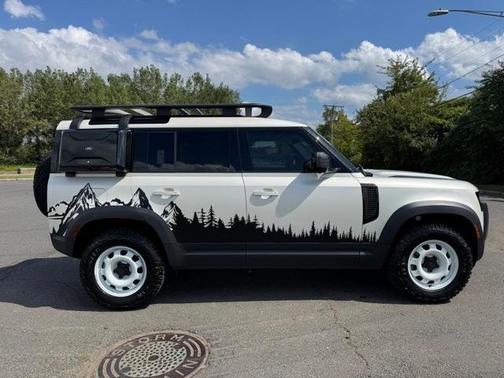 2024 Land Rover Defender P300