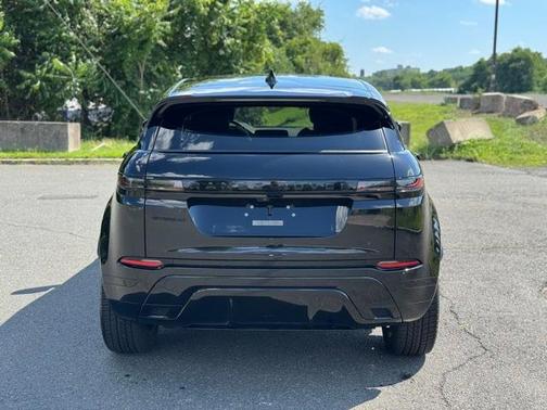 2024 Land Rover Range Rover Evoque Dynamic SE