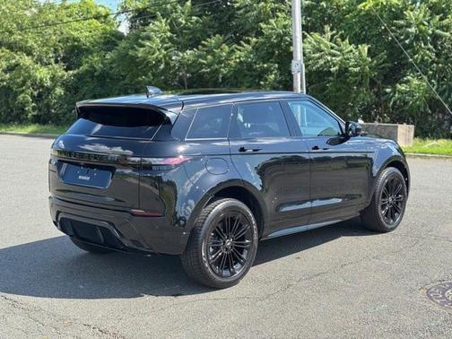2024 Land Rover Range Rover Evoque Dynamic SE