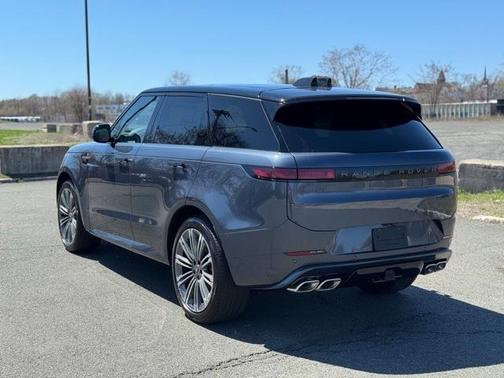 2025 Land Rover Range Rover Sport P530 Dynamic SE