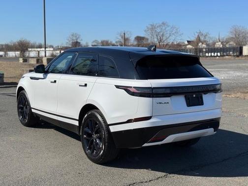 2026 Land Rover Range Rover Velar P250 Dynamic SE