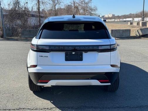 2026 Land Rover Range Rover Velar P250 Dynamic SE