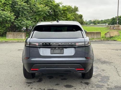 2026 Land Rover Range Rover Velar P250 Dynamic SE