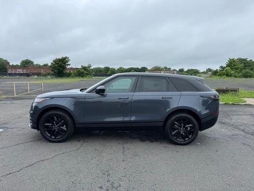 2026 Land Rover Range Rover Velar P250 Dynamic SE