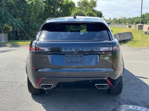 2023 Land Rover Range Rover Velar HST
