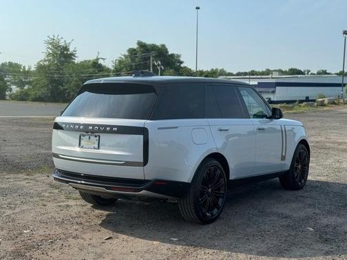 2024 Land Rover Range Rover P530 SE