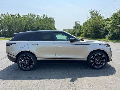 2026 Land Rover Range Rover Velar P400 Dynamic SE