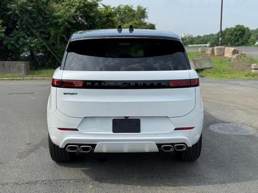 2025 Land Rover Range Rover Sport P530 Dynamic SE