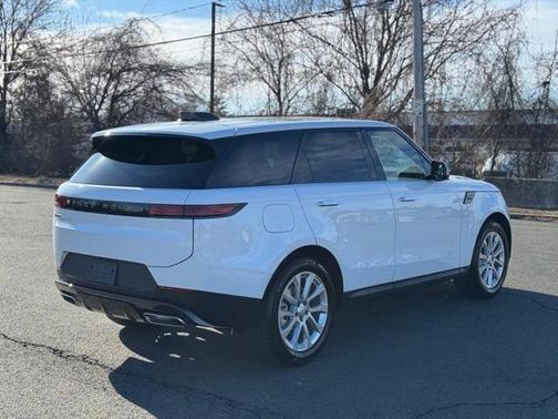 2025 Land Rover Range Rover Sport P360 S