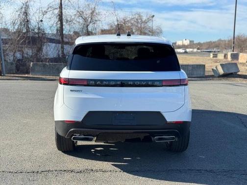 2025 Land Rover Range Rover Sport P360 S