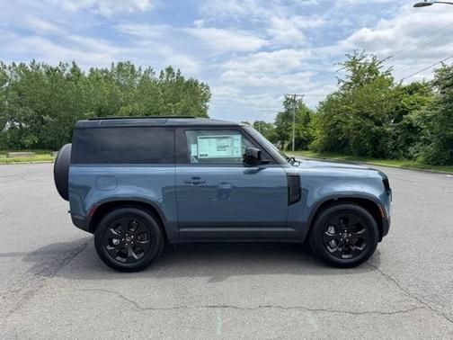2025 Land Rover Defender P300 S