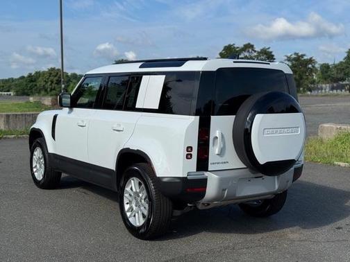 2025 Land Rover Defender P300
