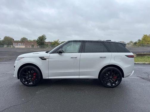2025 Land Rover Range Rover Sport P460 Dynamic SE