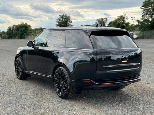 2024 Land Rover Range Rover P400 SE