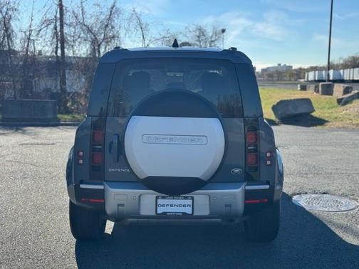 2020 Land Rover Defender 110 S