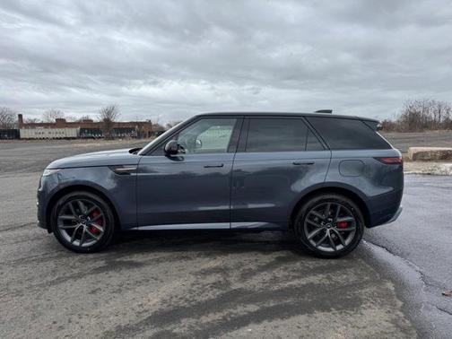 2025 Land Rover Range Rover Sport P460 Dynamic SE
