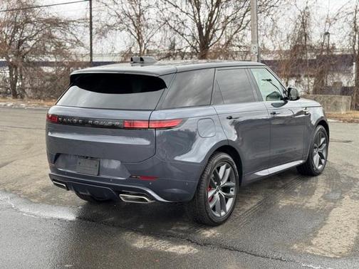 2025 Land Rover Range Rover Sport P460 Dynamic SE