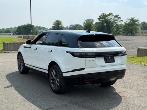 2026 Land Rover Range Rover Velar P250 Dynamic SE