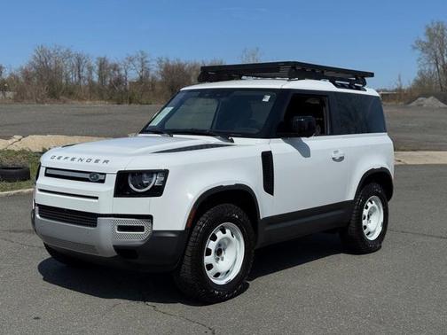 2022 Land Rover Defender 90 Standard