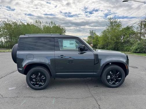 2025 Land Rover Defender P300 S