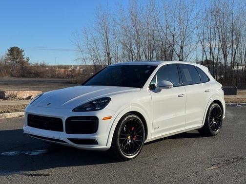 2021 Porsche Cayenne GTS