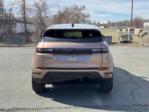 2026 Land Rover Range Rover Evoque Core S