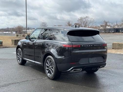 2025 Land Rover Range Rover Sport P360 S