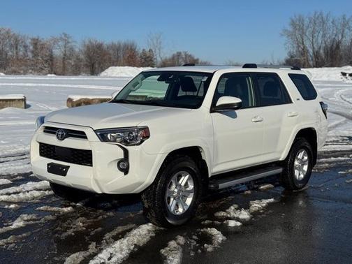 2023 Toyota 4Runner SR5