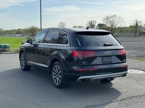2017 Audi Q7 3.0T Premium Plus