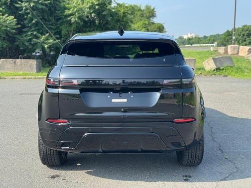 2024 Land Rover Range Rover Evoque Dynamic SE