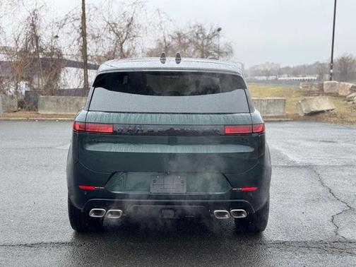 2025 Land Rover Range Rover Sport P530 Dynamic SE